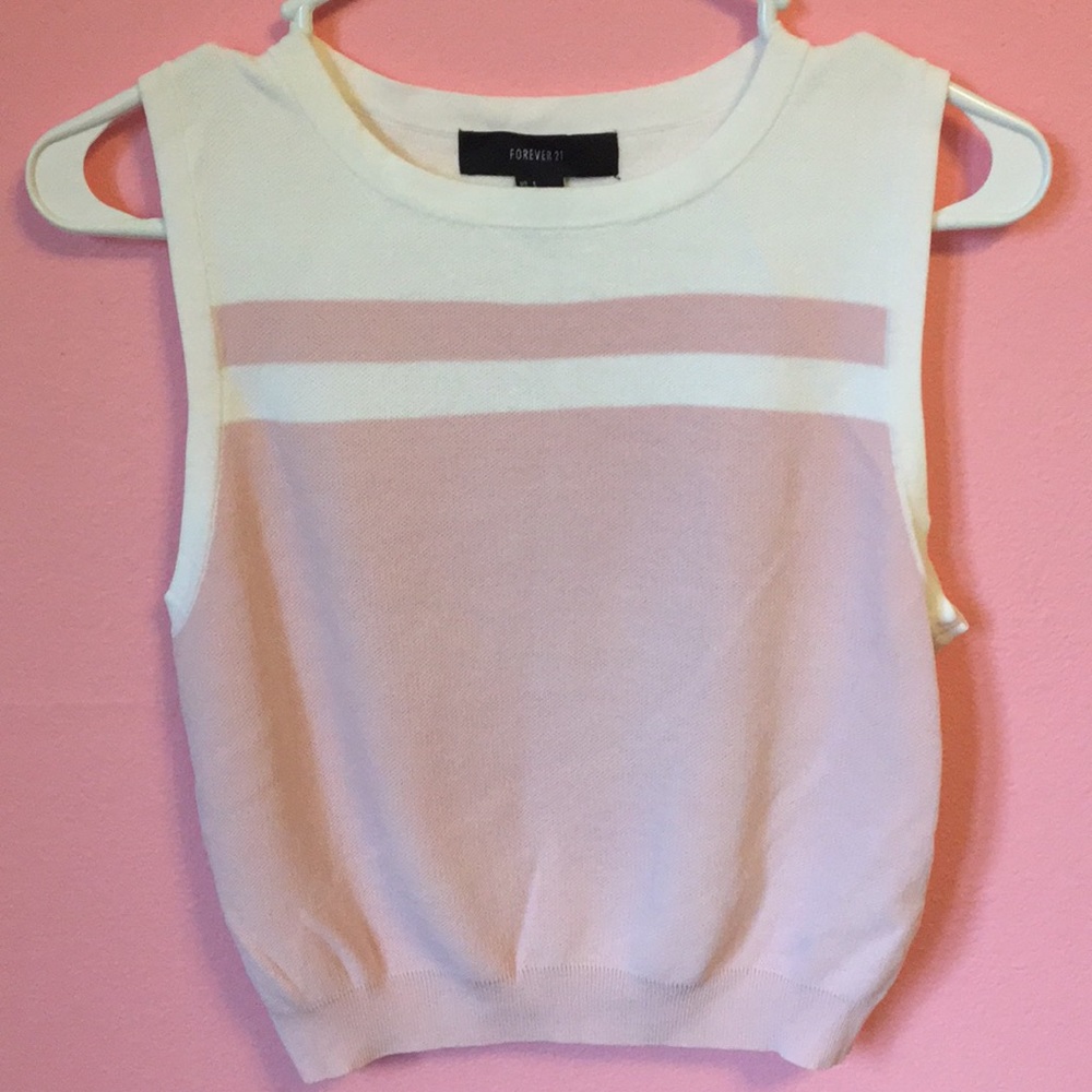 *SPRING SALE* 🌸 pink & white stripe crop top 🌸